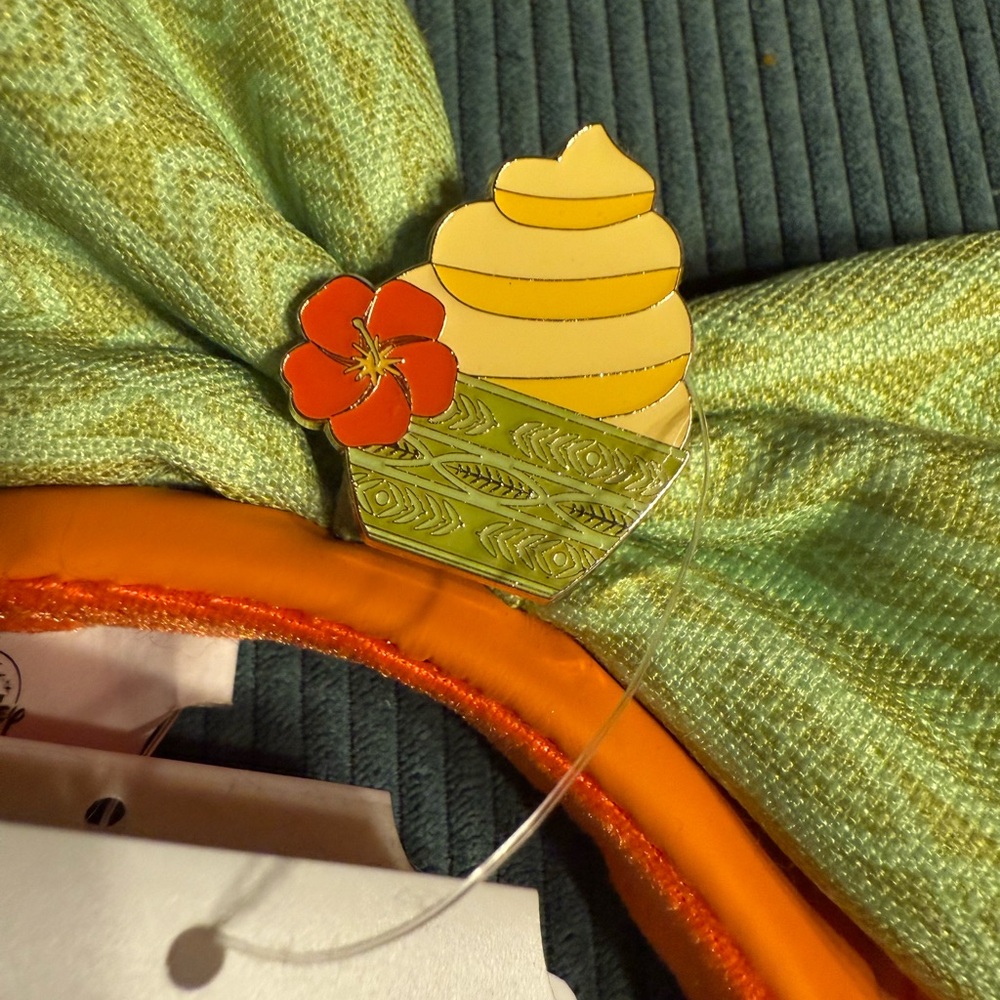 Enchanted Tiki Room: Enchanted  Parrot Themed Headband with Bow - Picture 4 of 8